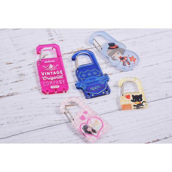 アクリルカラビナ2